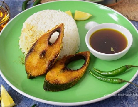মাছের সঙ্গে ভুলেও খাবেন না যেসব খাবার
