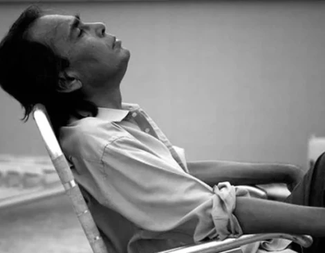 কিংবদন্তি হুমায়ুন ফরীদির প্রয়াণ দিবস আজ
