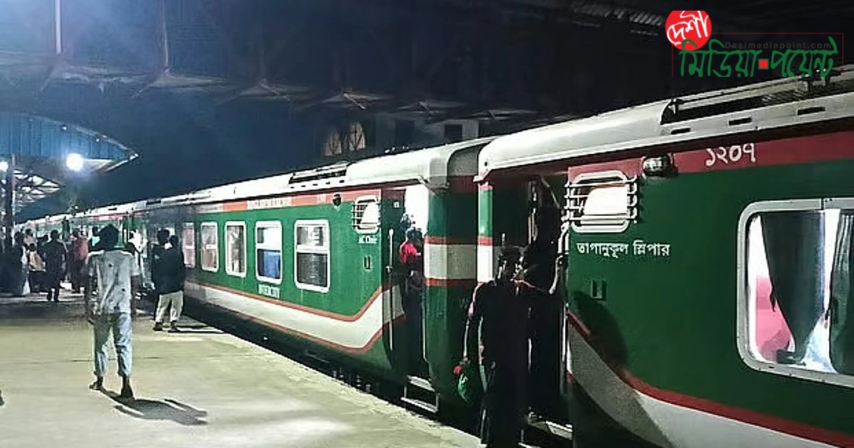 ইঞ্জিন সংকটে সোয়া ৯টার ট্রেন ছাড়ল দুপুর ১২টায়, ক্ষুব্ধ যাত্রীরা